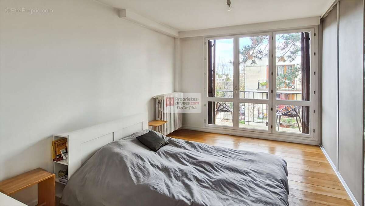 Appartement à VILLE-D'AVRAY