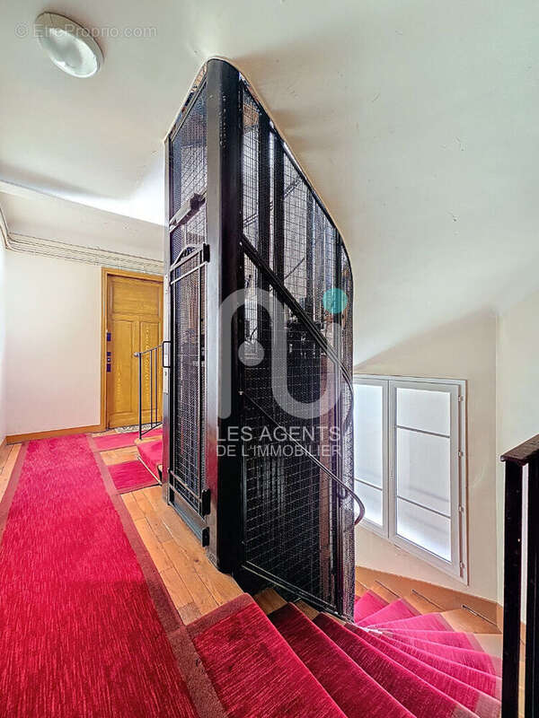 Appartement à ASNIERES-SUR-SEINE