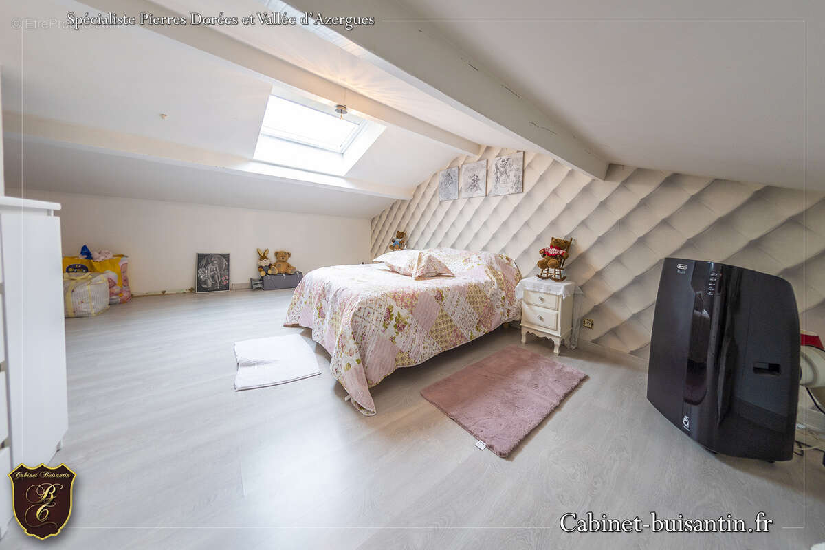 Maison à LE BOIS-D'OINGT