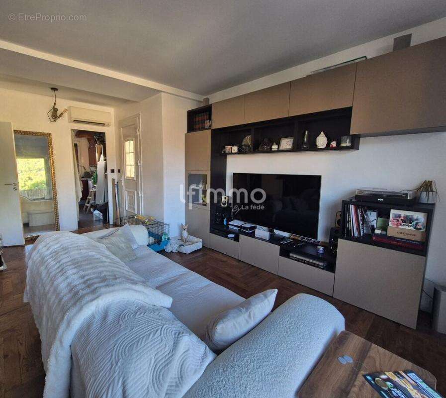 Appartement à MARSEILLE-11E