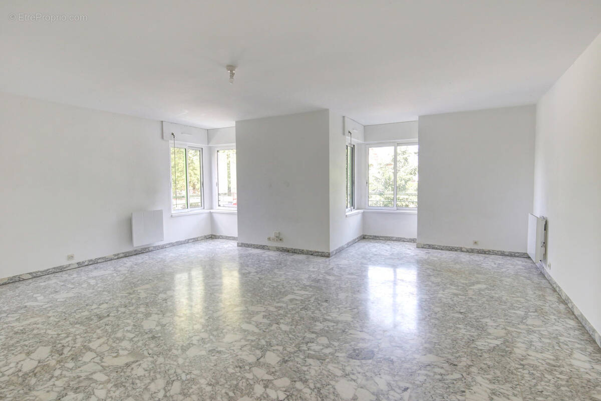 Appartement à SAINT-MAURICE