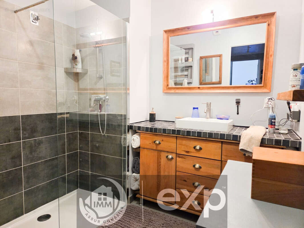 Appartement à VENISSIEUX