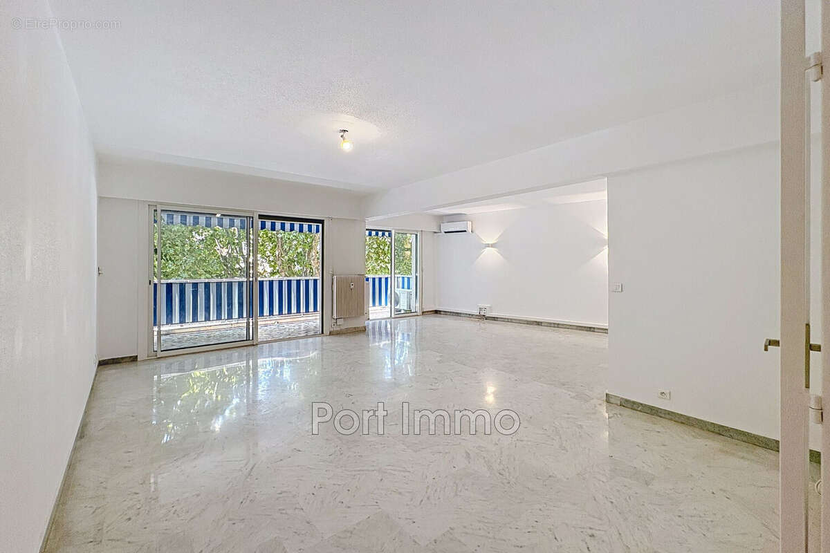 Appartement 95 m² à Cagnes-Sur-Mer  - photo 3