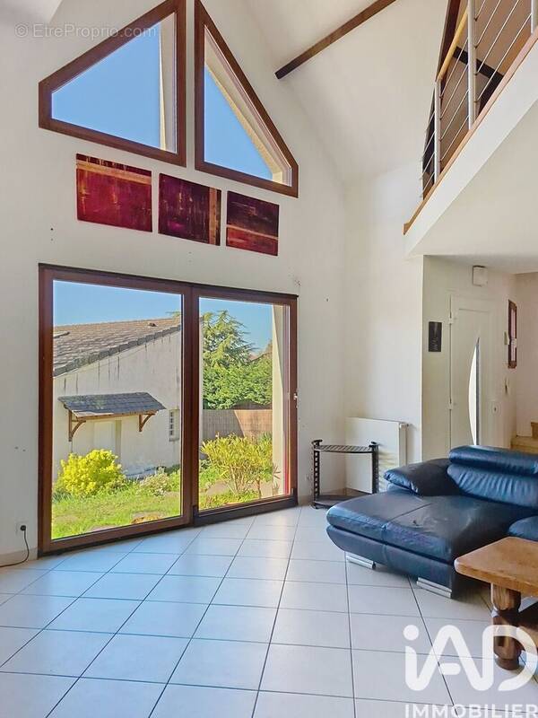 Photo 1 - Maison à TRIEL-SUR-SEINE