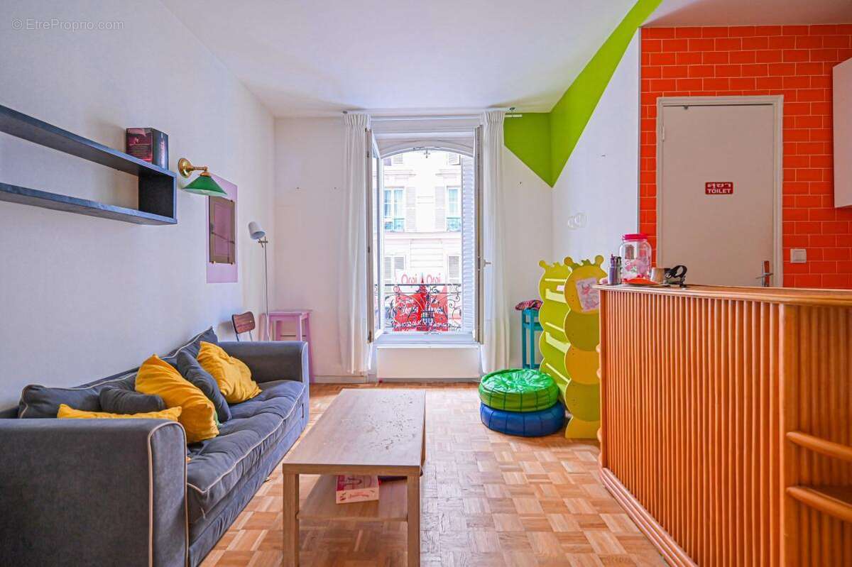 Appartement à PARIS-18E