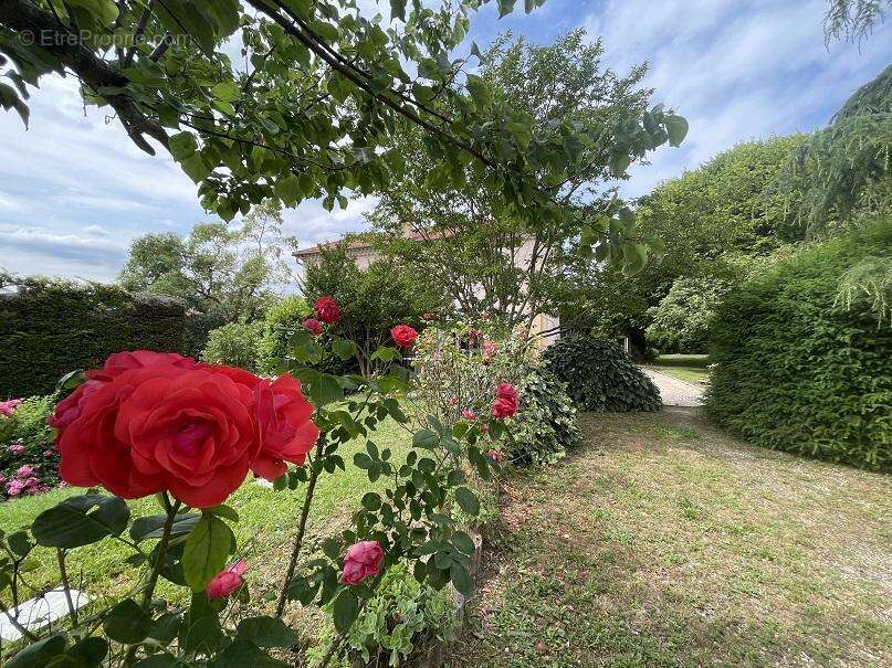 Maison à LORIOL-SUR-DROME