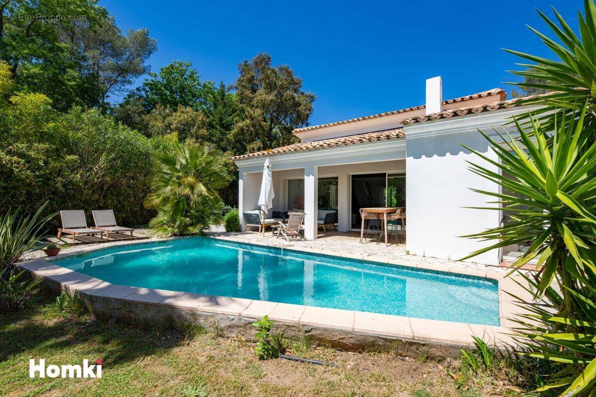 Maison à SAINT-RAPHAEL