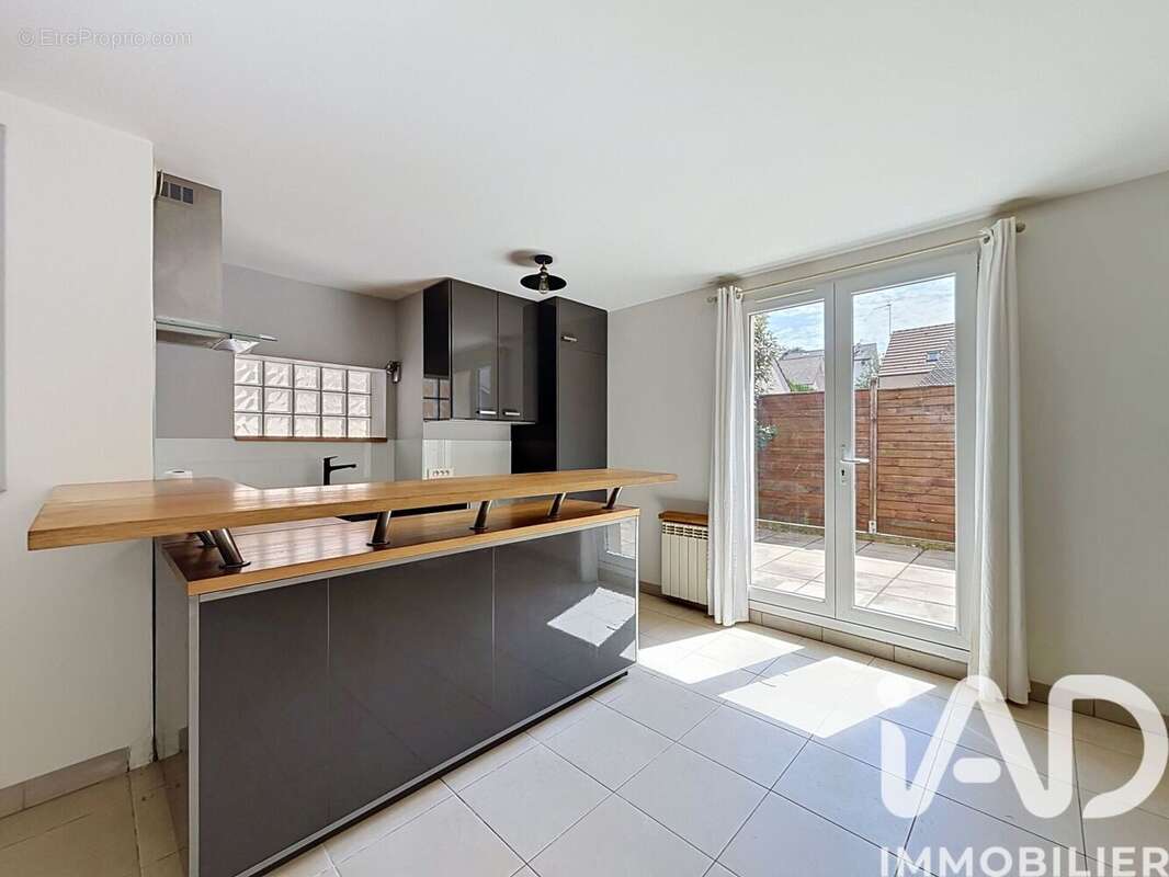 Photo 5 - Appartement à PIERRELAYE