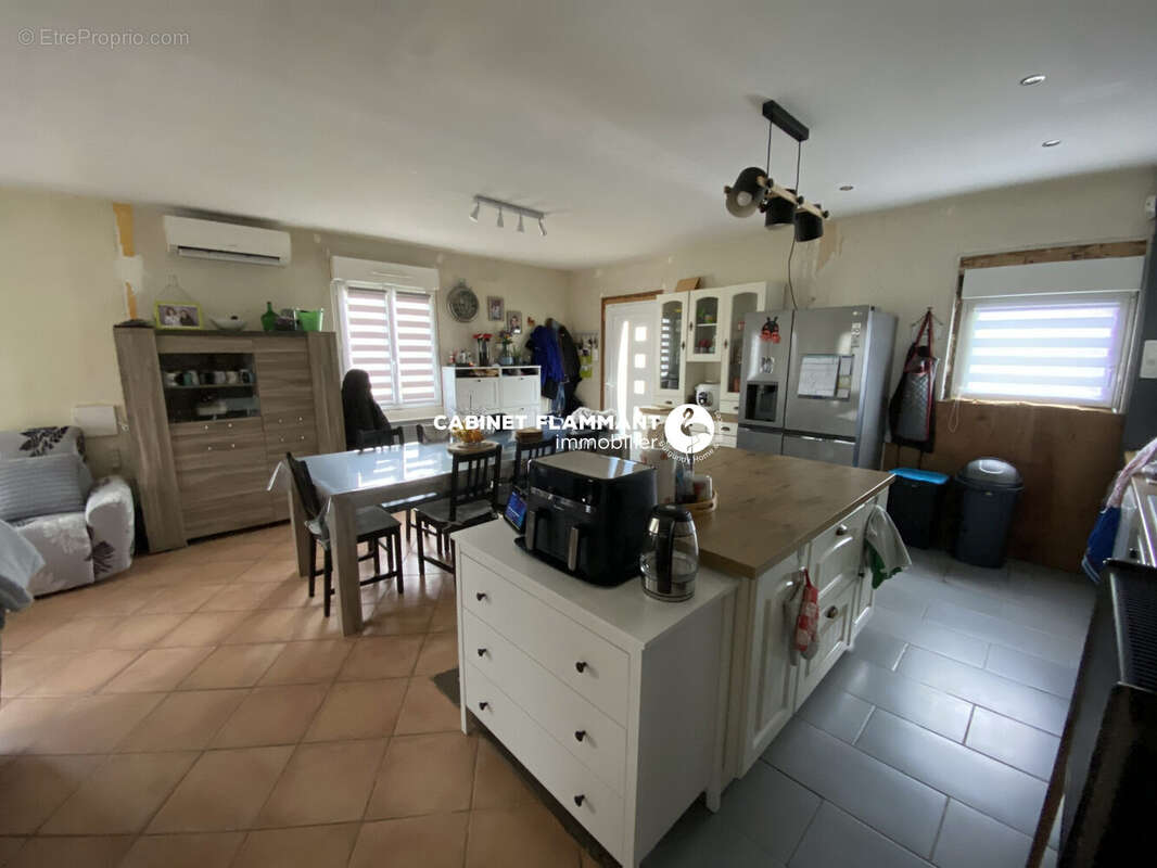 Maison à PRECY-SOUS-THIL