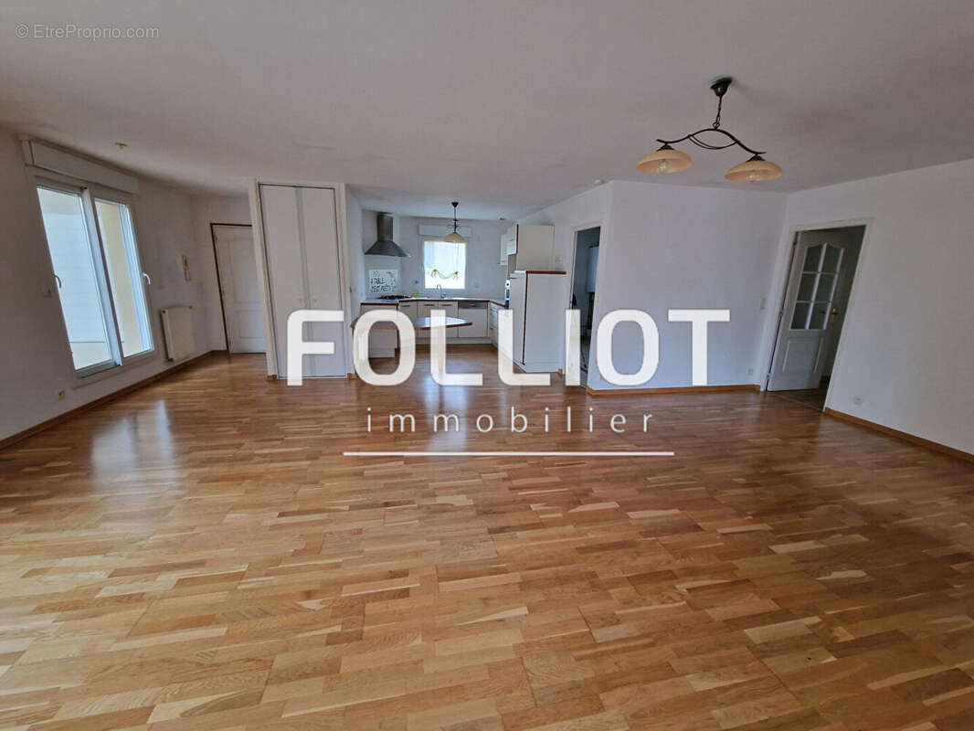 Appartement à PERIERS