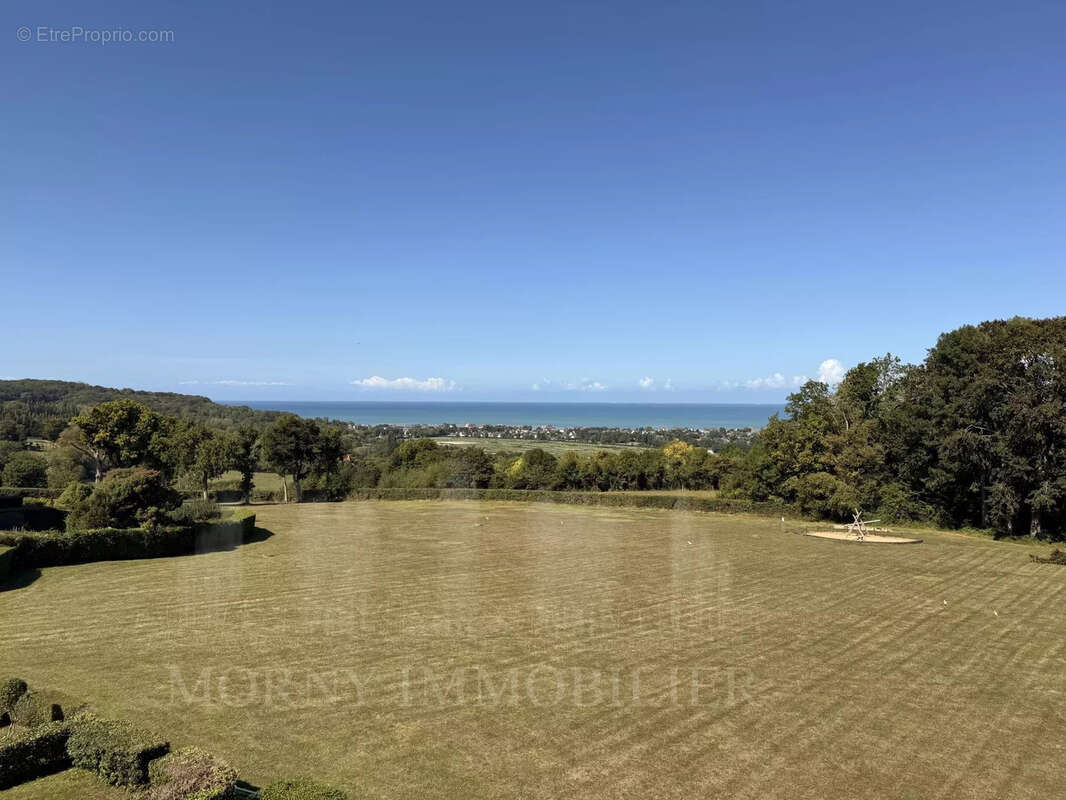 Appartement à TOURGEVILLE