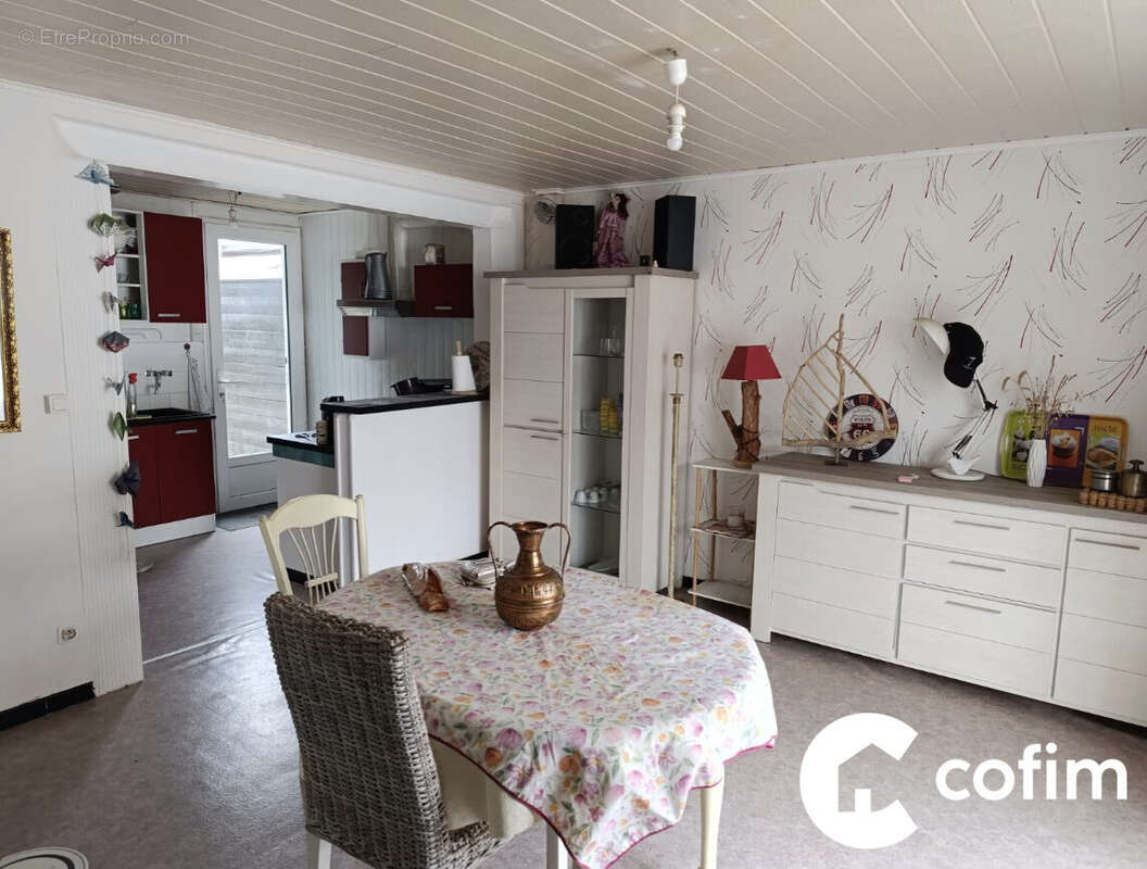 Maison à LABOUHEYRE