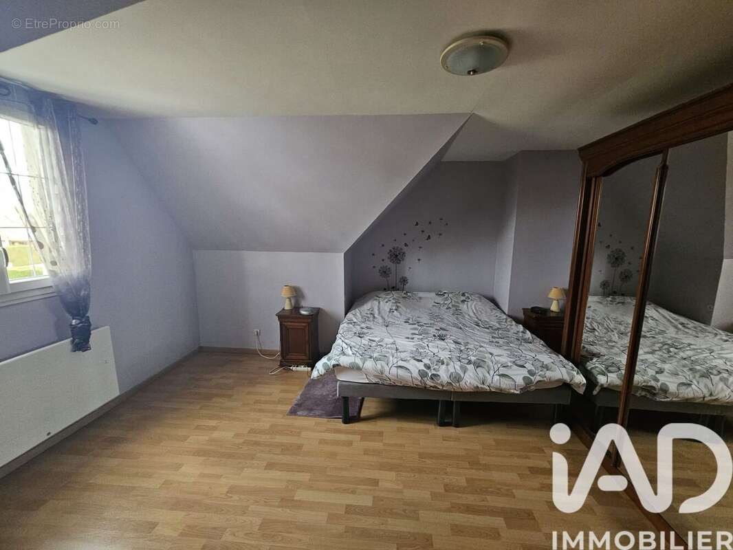 Photo 9 - Maison à MEROBERT