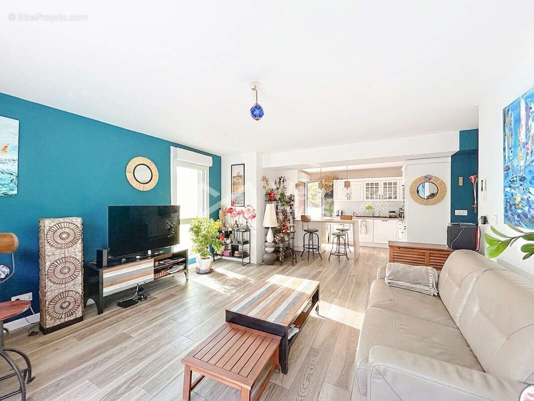 Appartement 80 m² à Saint-Aunes  - photo 3