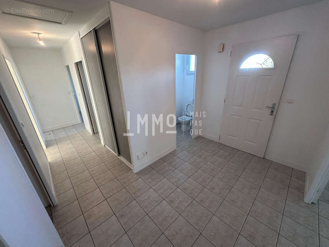 Maison à LA CHARTRE-SUR-LE-LOIR