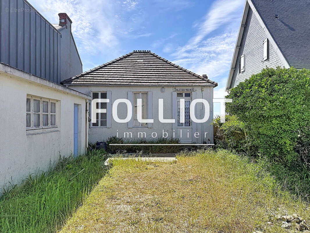 Maison à AGON-COUTAINVILLE