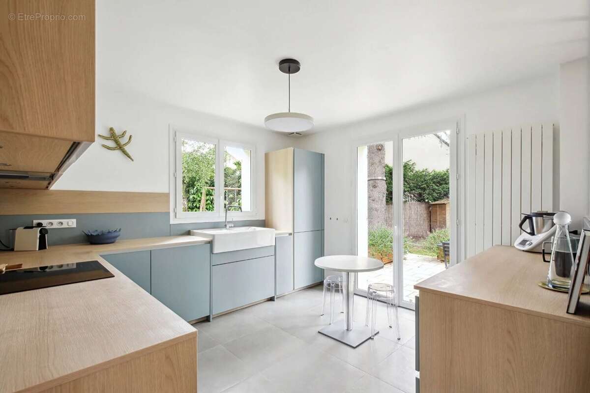 Maison à LE VESINET