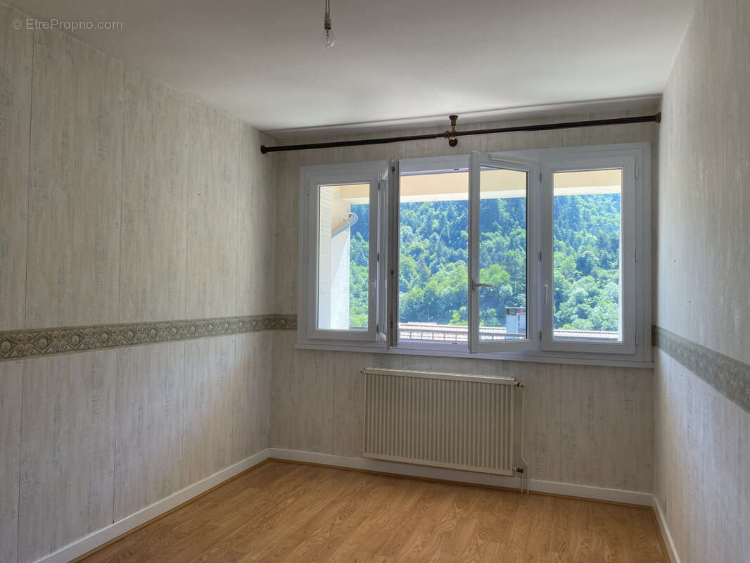 Appartement à LE CHEYLARD