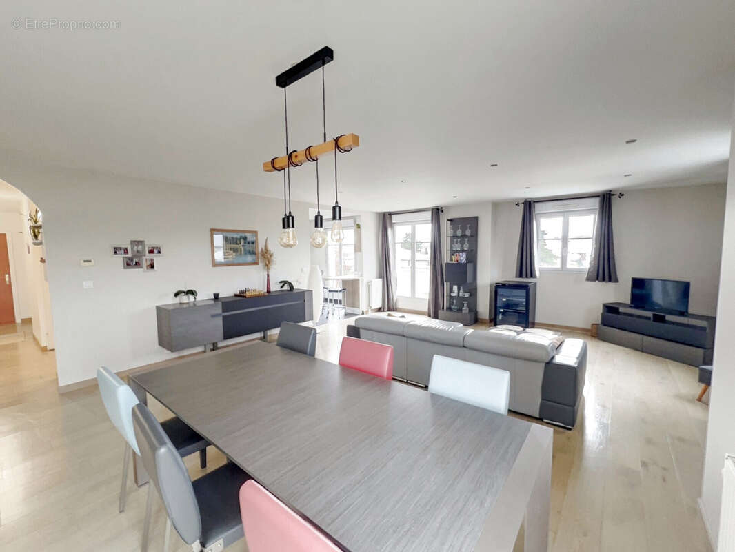 Appartement à GOURNAY-SUR-MARNE