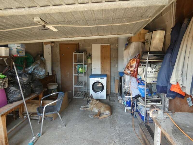 INVESTISSEMENT LOCATIF – Maison 80 m² avec garage et terrain de 429 m² – Locataire en place depuis 2016 - photo 10