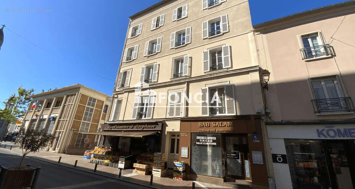 Appartement à ENGHIEN-LES-BAINS