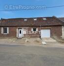Photo 1 - Maison à MONTGERAIN