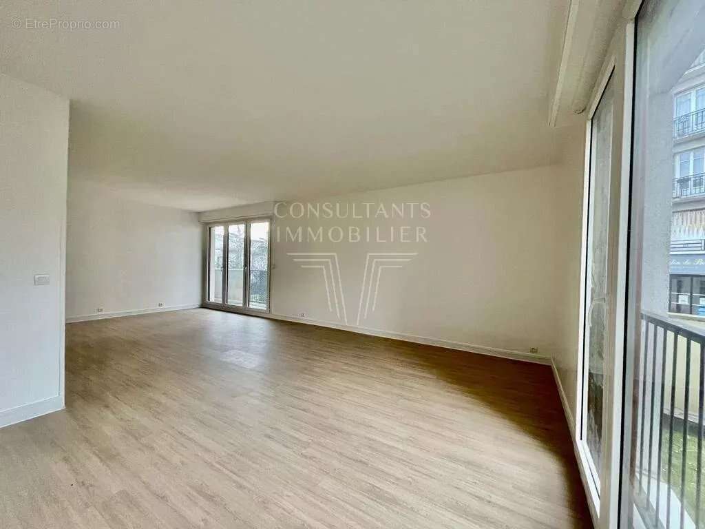 Appartement à SAINT-CLOUD