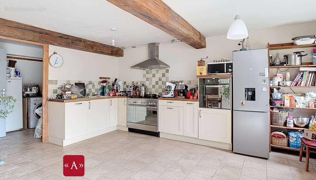 Maison à LISLE-SUR-TARN