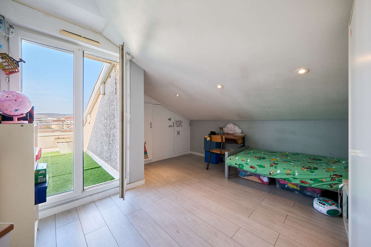 Appartement à MEYTHET