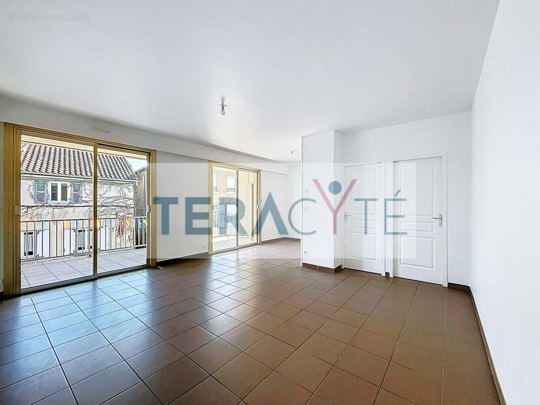 Appartement à VILLARS-LES-DOMBES