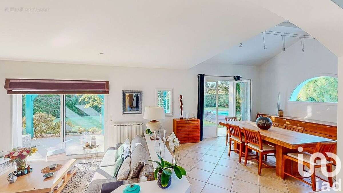 Photo 8 - Maison à BASSUSSARRY