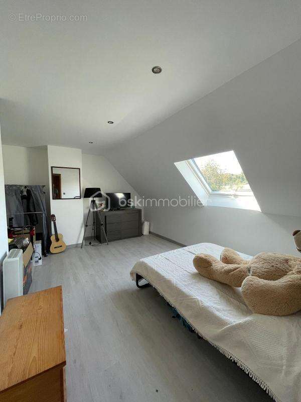 Maison à ANGERVILLIERS