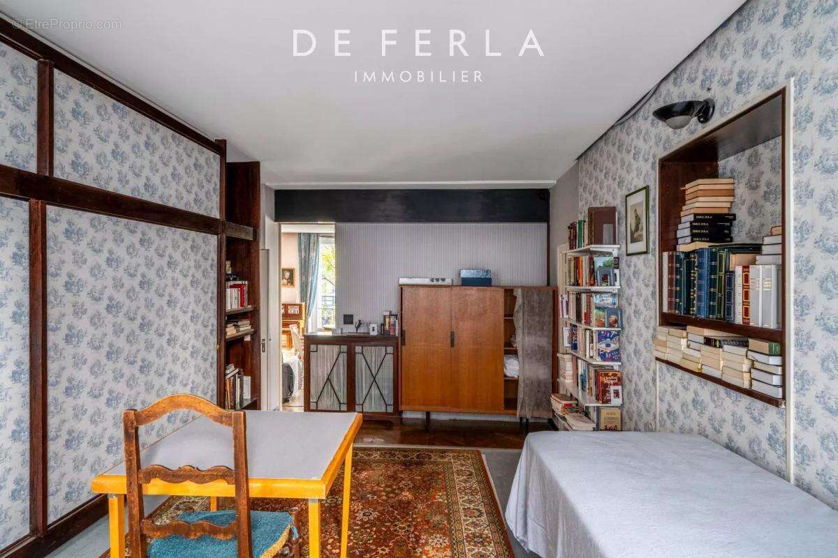 Appartement à PARIS-4E