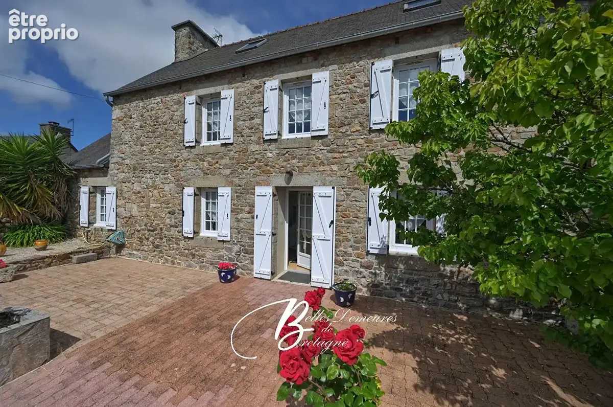 A vendre Maison de caractère avec piscine chauffée et pool-house 10 min de Paimpol - photo 3
