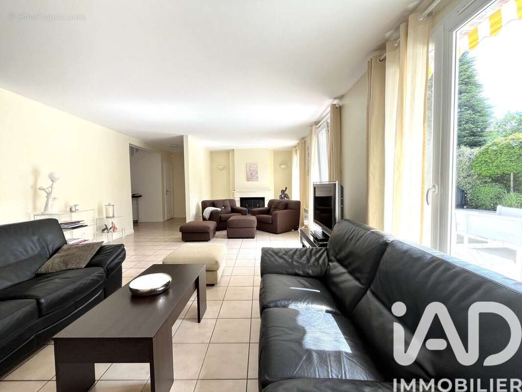 Photo 7 - Maison à NOISY-LE-ROI