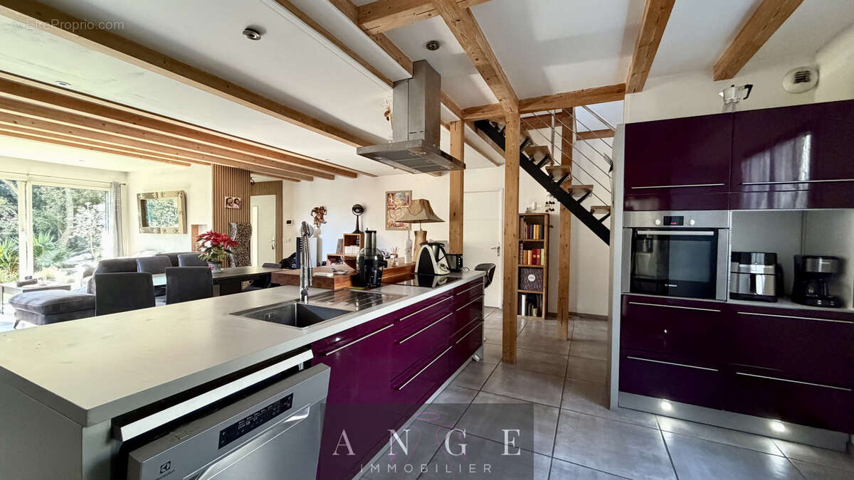 Maison à FREJUS