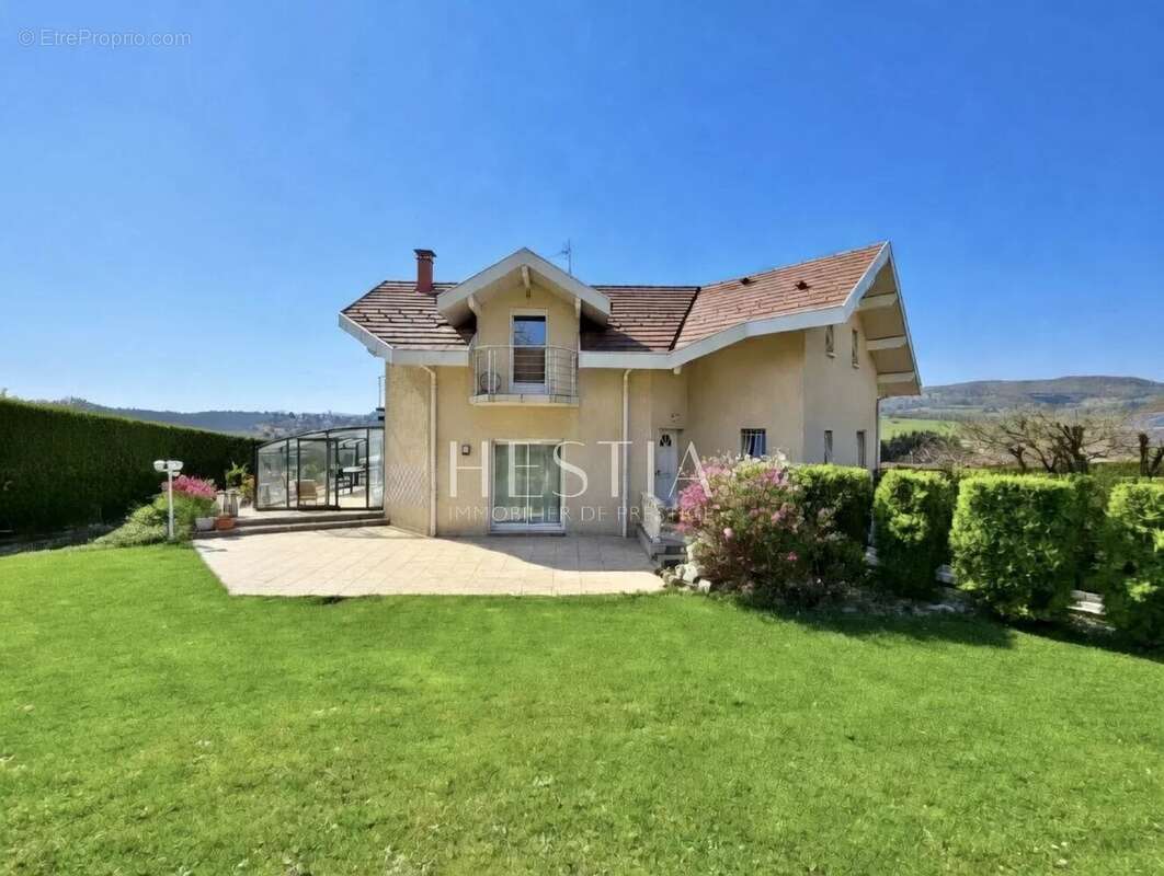 Maison à SAINT-MARTIN-BELLEVUE