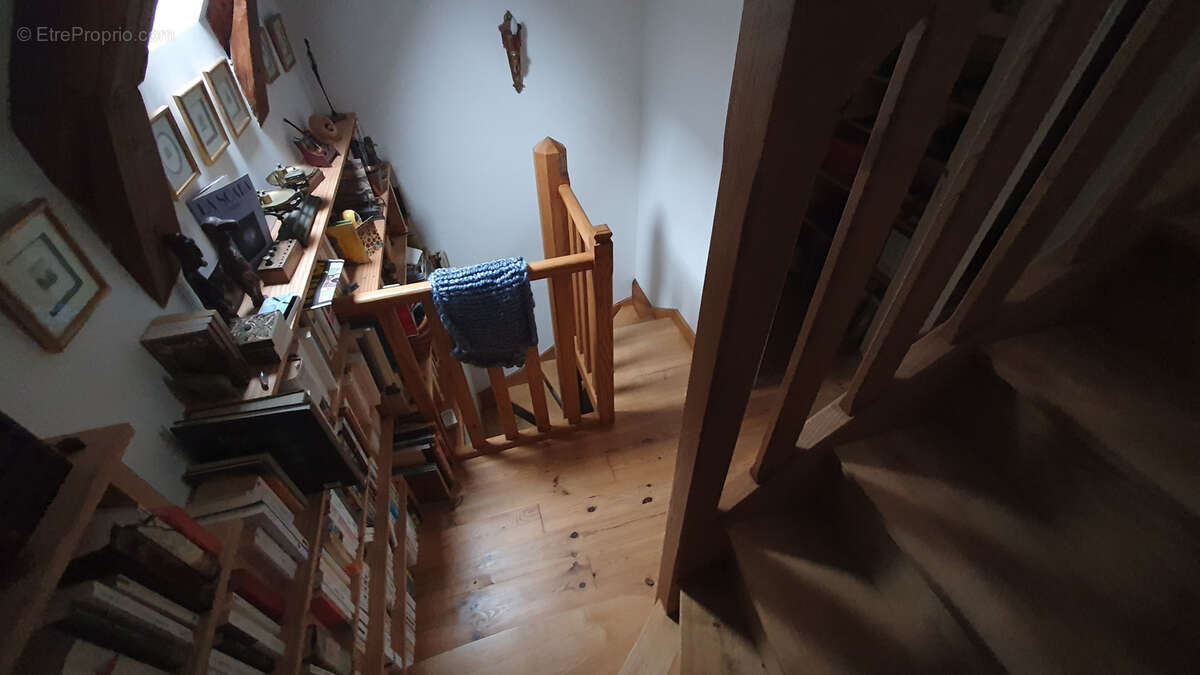 Maison à ALBEPIERRE-BREDONS