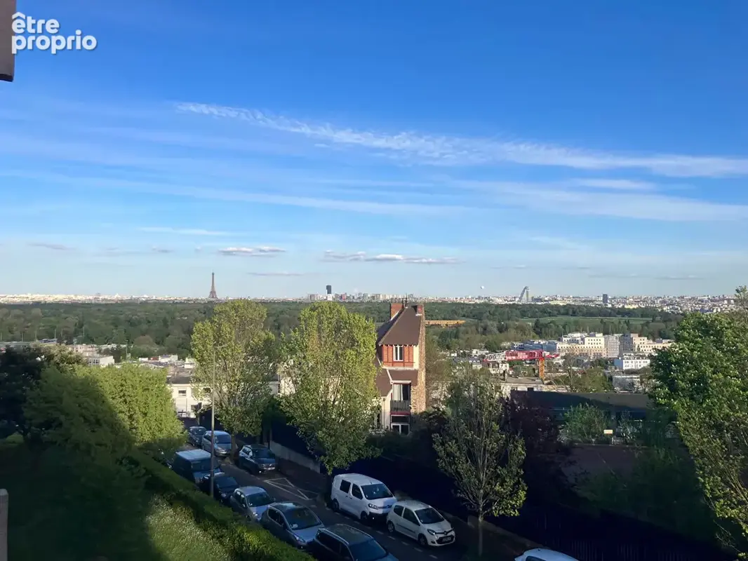 Appartement à SURESNES