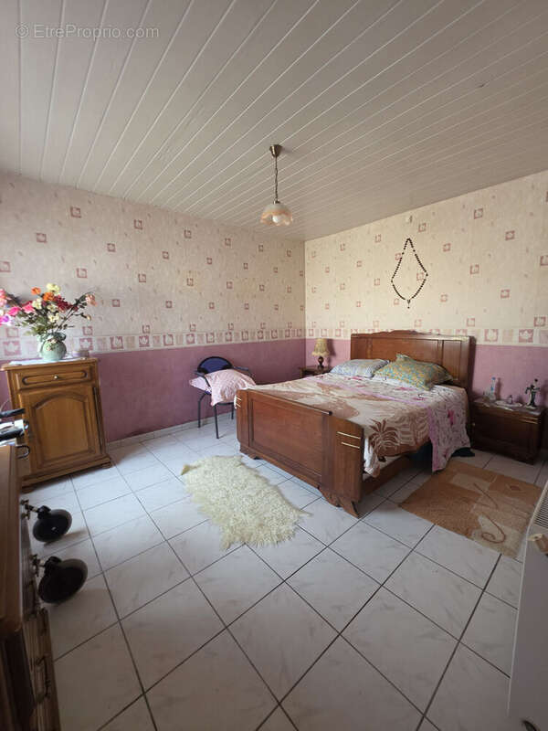 Maison 120 m² à Saint-Hilaire-Cottes  - photo 6