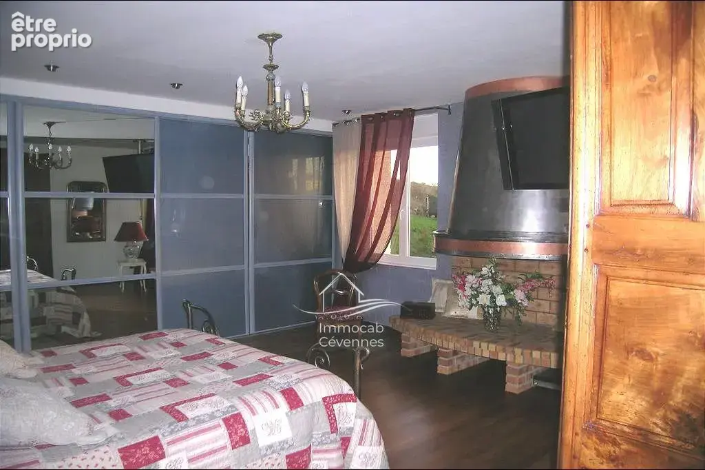 Maison 6 pièces 230 m² à vendre à Ales (30100) - photo 6