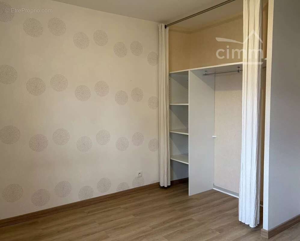 Maison à MORTHOMIERS