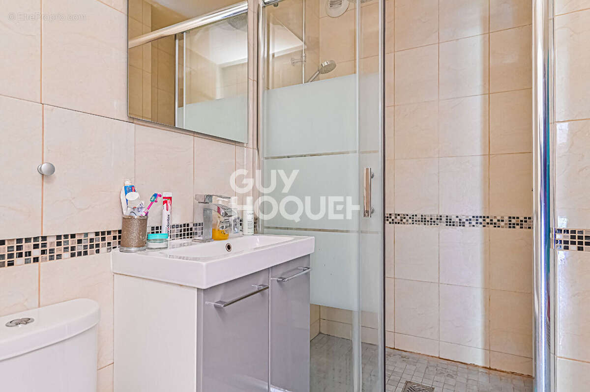 Appartement à PARIS-12E