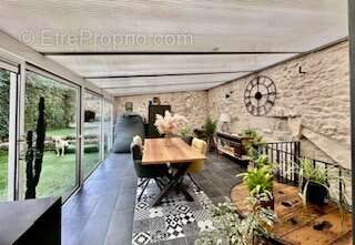 Maison à VILLENEUVE-SUR-VERBERIE