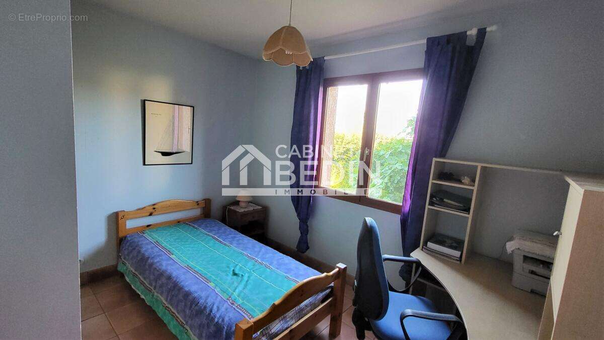 Maison à SAINTE-FOY-D&#039;AIGREFEUILLE