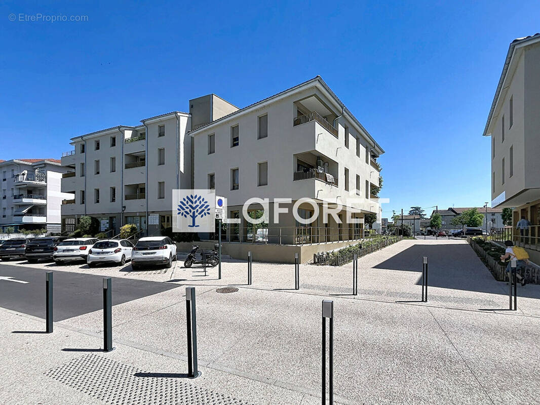 Appartement à MIRIBEL