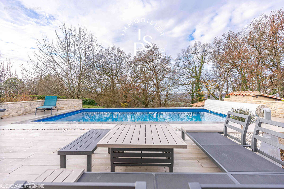 Maison à CASTILLONNES