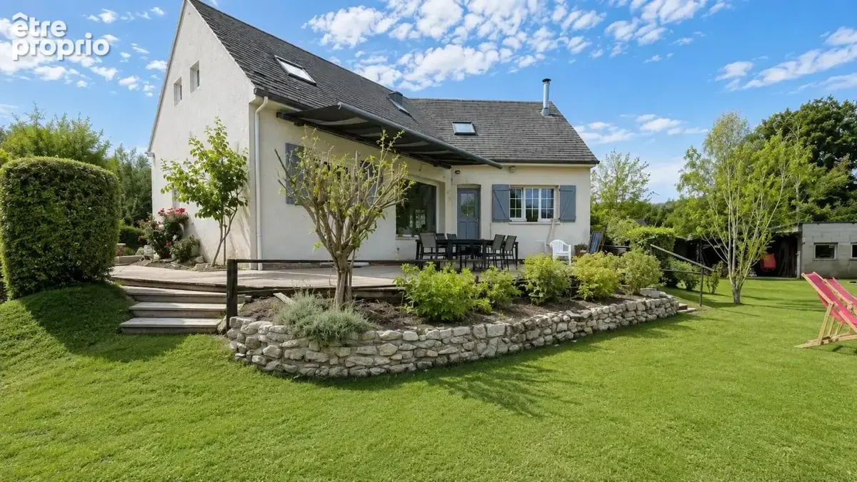 Maison à ORMOY-LA-RIVIERE