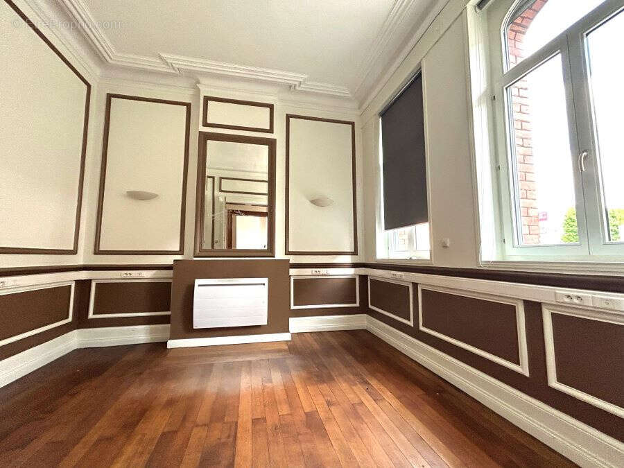 Maison à SAINT-AMAND-LES-EAUX