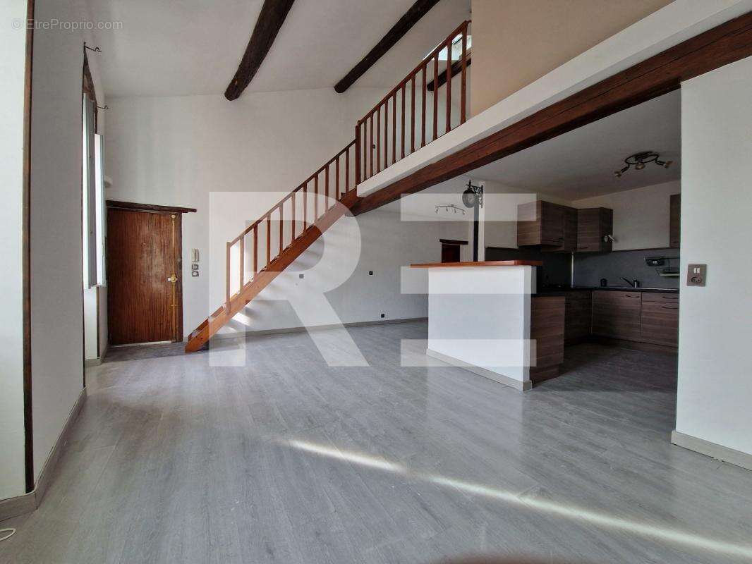 Appartement à NIMES